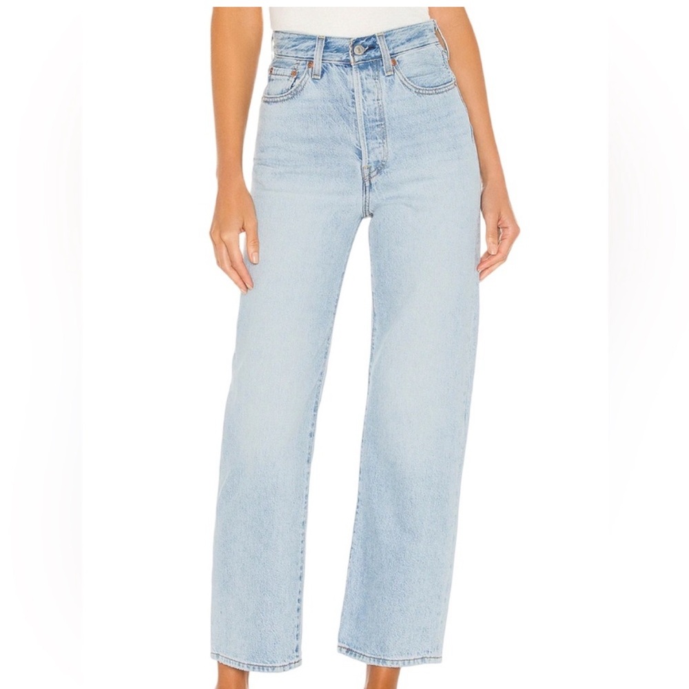 Levi’s ribcage straight ankle jeans